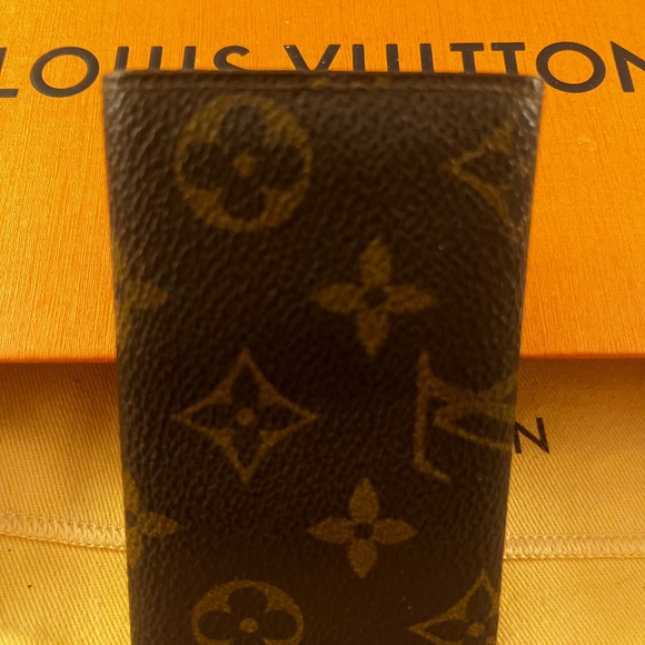 💎 Louis Vuitton monogram 6 key holder, authentic, pre-loved - Picture 4 of 12